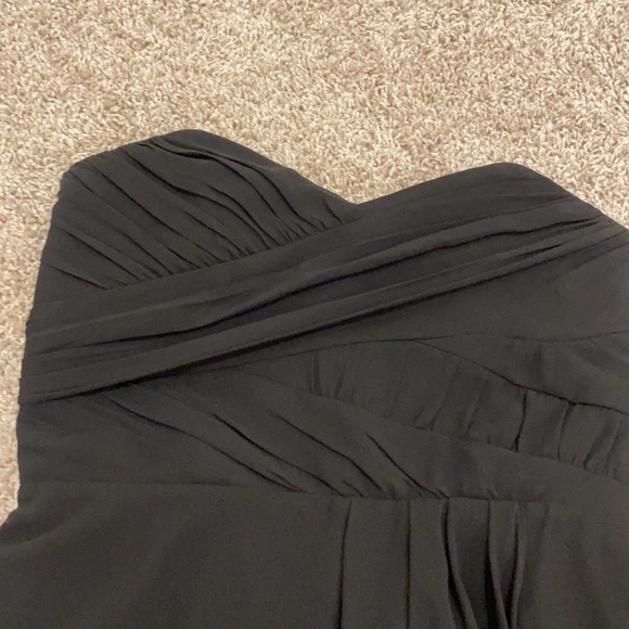 Express mini ruched black dress - Picture 2 of 3